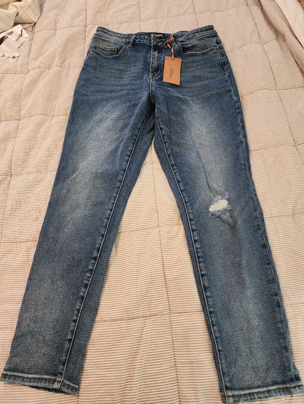 Prosperity NWT Women’s High-Rise Straight Distressed Jeans Medium Wash Blue 31